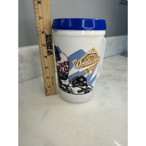 Retro VTG 1995 World Series Champions Atlanta Braves Large Plastic Mug Cup 22 Oz - Picture 12 of 13